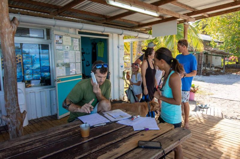 Welcoming divers at the centre